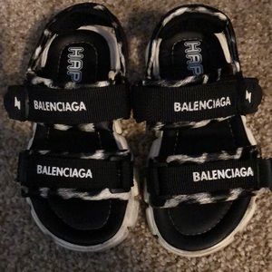 Toddler “Balenciaga” Velcro sandals